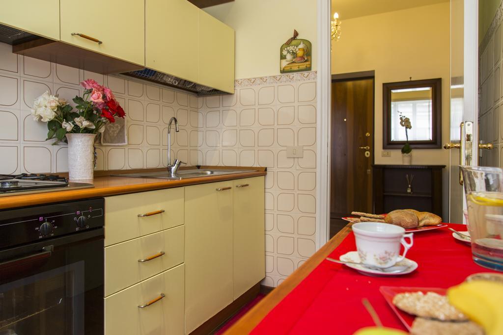 Roma Termini Apartment Екстер'єр фото