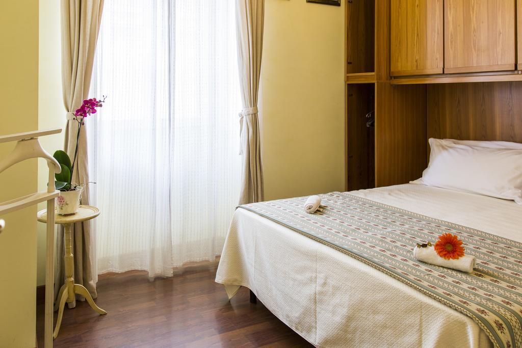 Roma Termini Apartment Екстер'єр фото